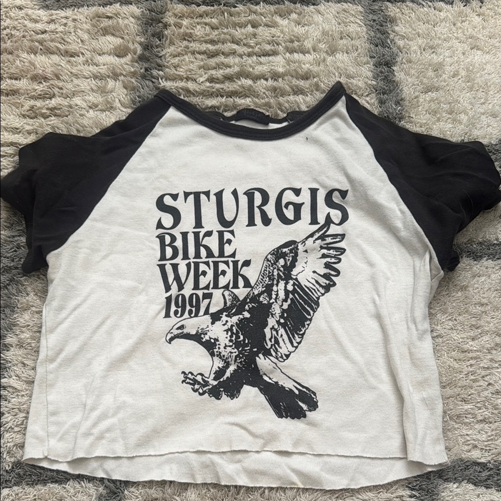 Brandy Melville Black and White Graphic Tee